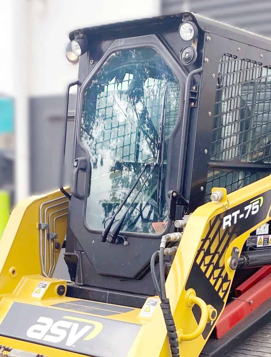 TEREX Windshield: Skid Steer RT75 & VT70